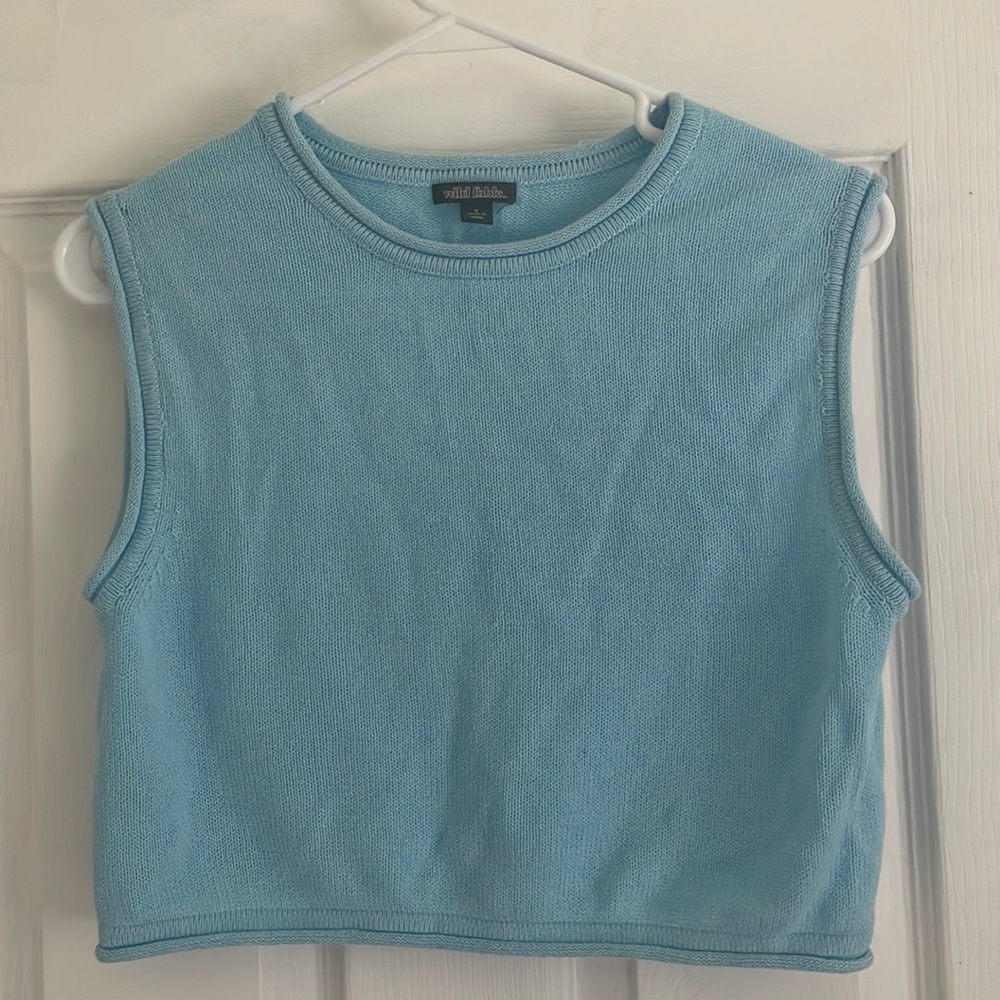Sky blue cropped and muscle tee sweater